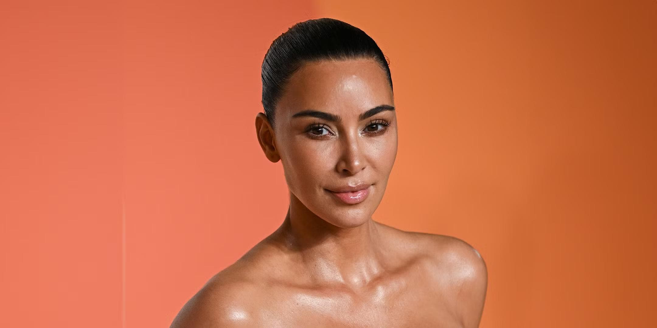 Ким Кардашиан аяллынхаа дурсамжинд өвөрмөц зүйл нэмлээ